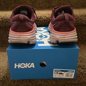 Hoka Bondi 8 Regular Size 8.5